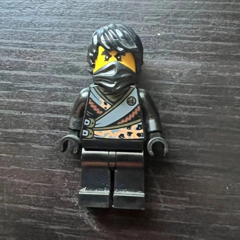 LEGO Ninjago Cole Minifigure Stone Armor Black Cowl Rebooted njo092